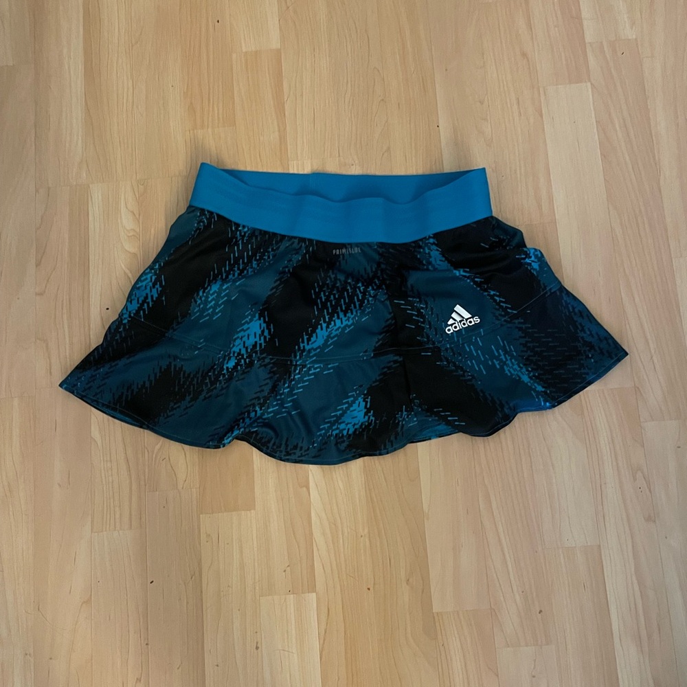 NWT Adidas tennis skirt